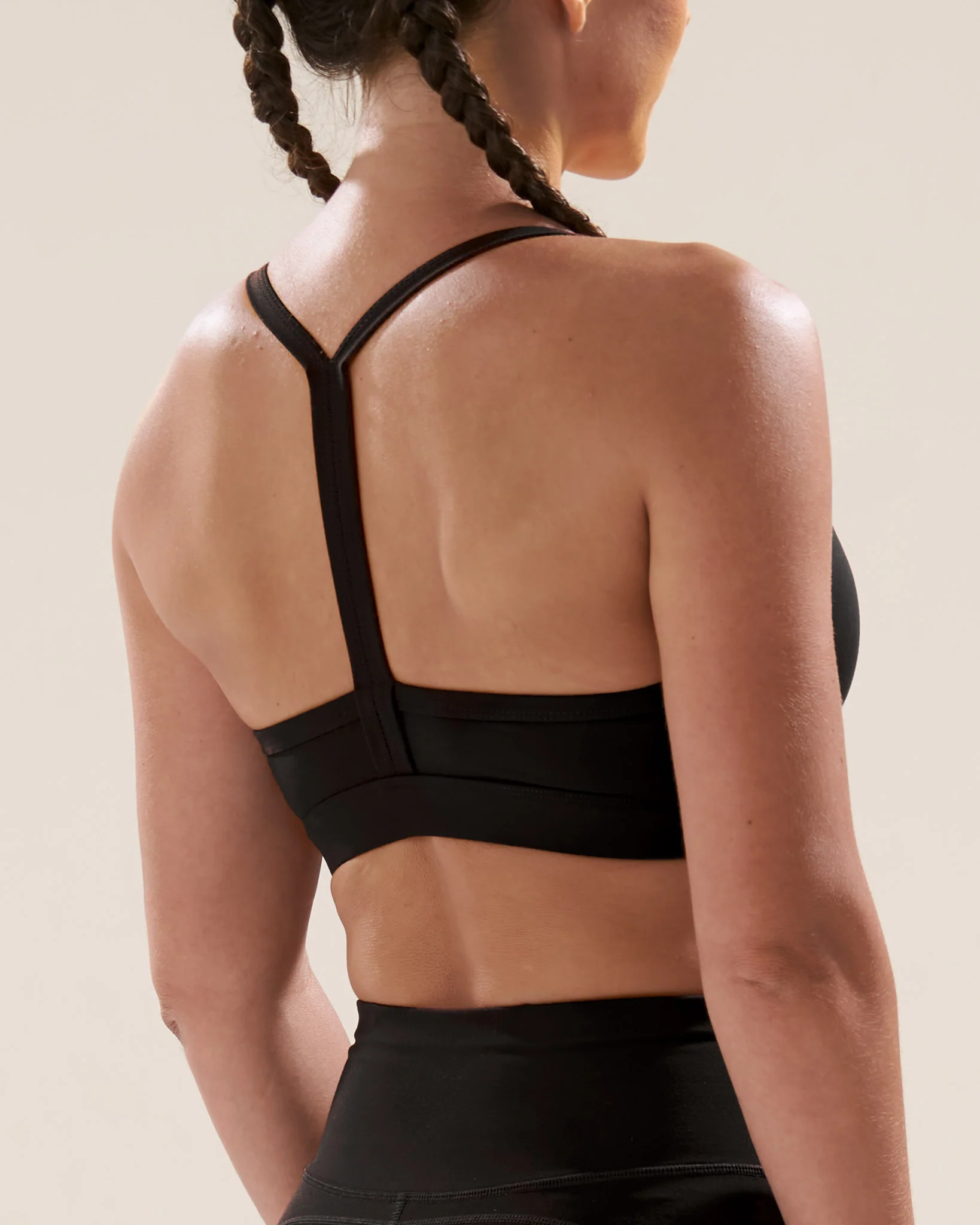 Low-Medium Coverage | Sports Bras & Tops